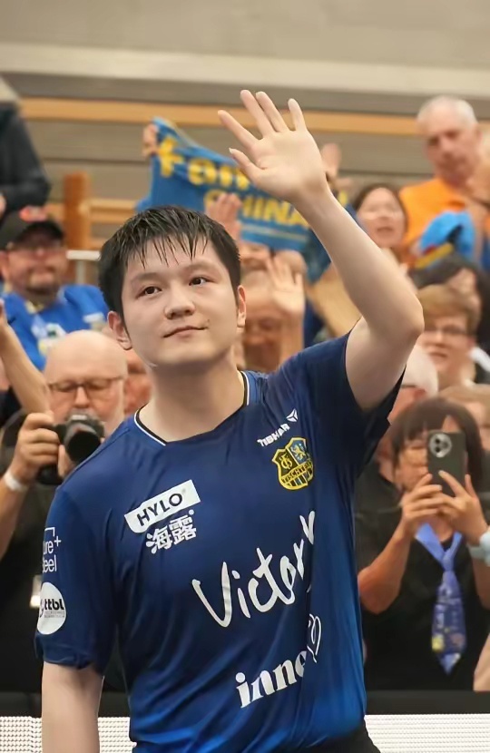 詹姆斯当前 詹姆斯当前