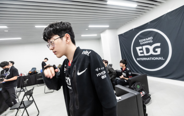 追溯到19 追溯到19