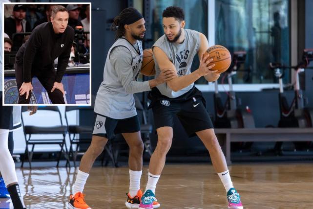 他在场上站 他在场上站