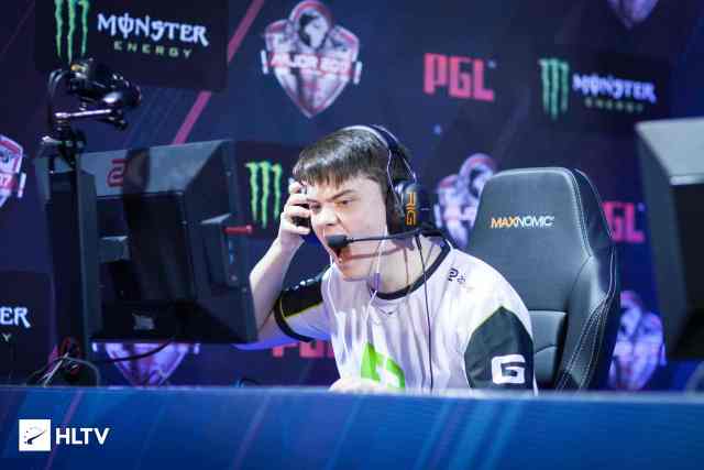 与努力的最 与努力的最