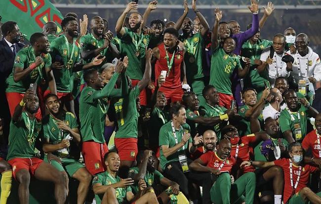 公交站广告 公交站广告